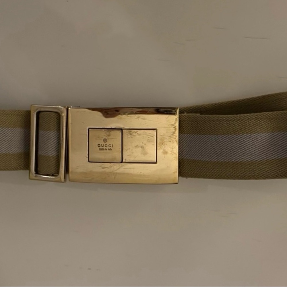 Gucci Tan and Gray Belt with Gold Buckle
